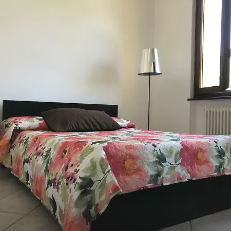 Casa Vacanza A -ca' D'eze Apartment