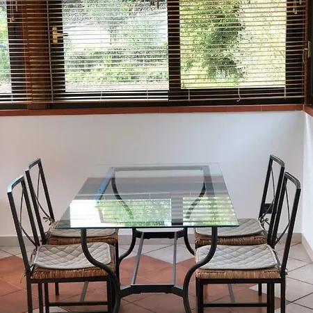 Casa Vacanza A -ca' D'eze *