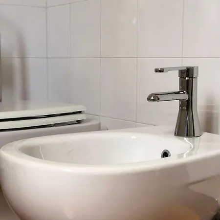 Casa Vacanza A -ca' D'eze Apartman *
